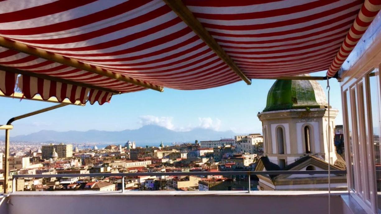La Terrazza Di Nonna Anna Bed and Breakfast Nápoles Exterior foto